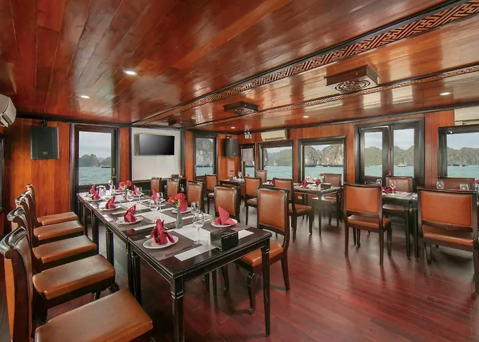  Ruby Premium Cruise Hạ Long
